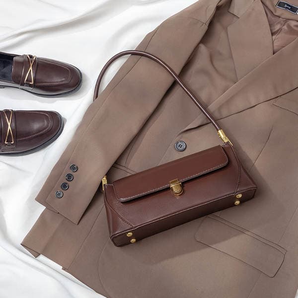 Niche Design High-End Vintage Korean Ins 2025 New Underarm Bag Baguette Bag Women's Versatile Retro Shoulder Bag