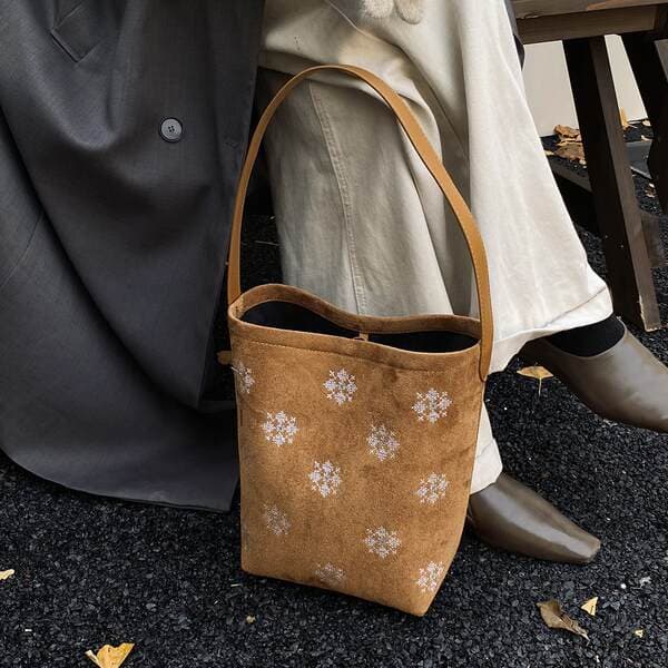 Chinese Style Suede Bucket Bag For Women 2025 Winter New Trendy Retro Underarm Bag Simple Large Capacity