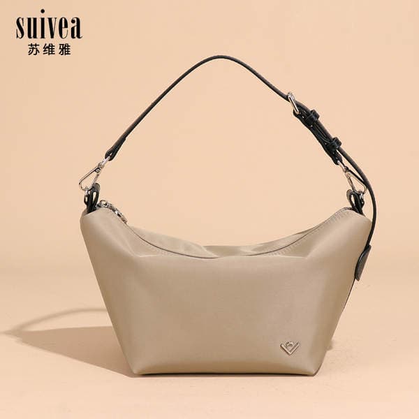 2025 New Lightweight Nylon Waterproof Wear-Resistant Slouchy Crescent Bag Crossbody Dumpling Bag For Commuting And Travel