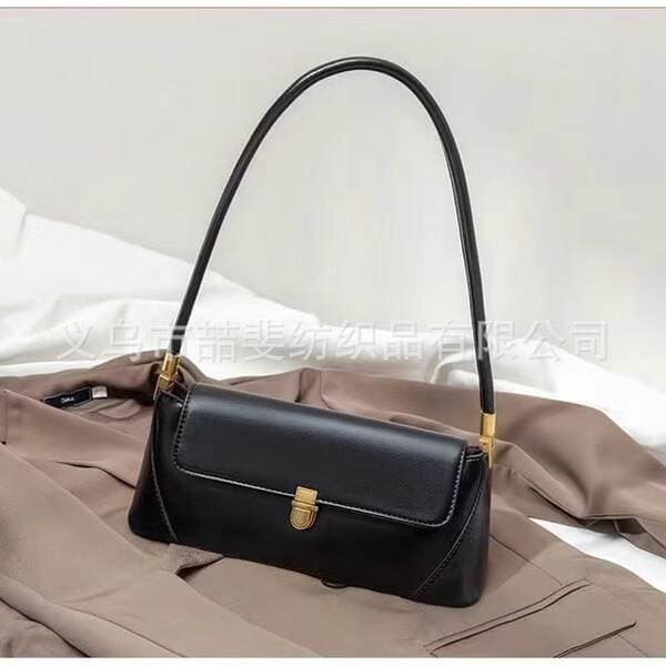2024 Summer New Fashion Simple Single Shoulder Underarm Quilted Women's Bag Trendy High-Texture Baguette Bag