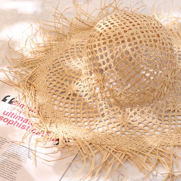 Summer Straw Hat Hollow Out Women's New Beach Hat Wide Brim Sun Hat Casual Solid Color Frayed Raffia Hat