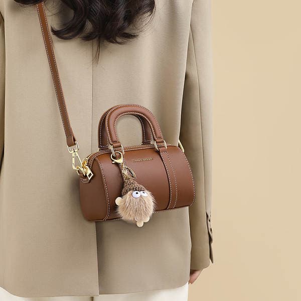 Viney Handbag 2026 New Summer Genuine Leather Crossbody Pillow Bag Mini Shoulder Boston Bag For Women