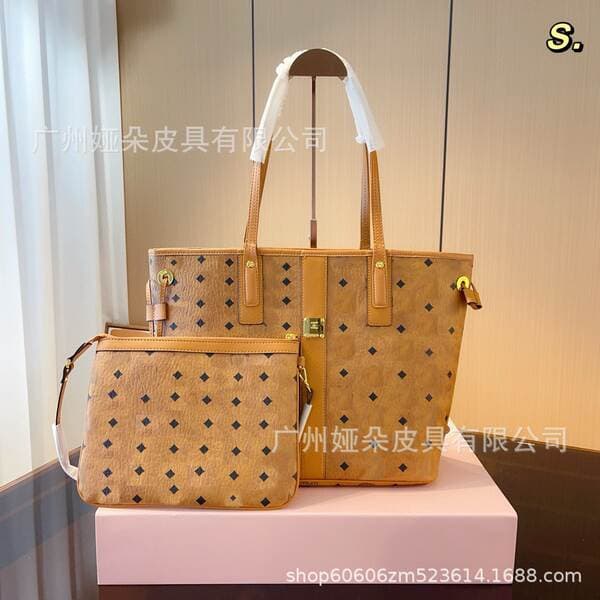 Women's Cross-Border Autumn Trendy Mother-Daughter Bag Set, Tote Shoulder Handbag, Commuter Bag, Genuine Leather Red Canvas Bag