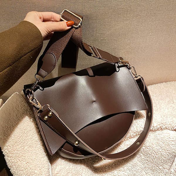 New Hot Sale Retro Minimalist Luxury Niche Design Saddle Bag PU Solid Color Women's Commuter Versatile Crossbody Bag