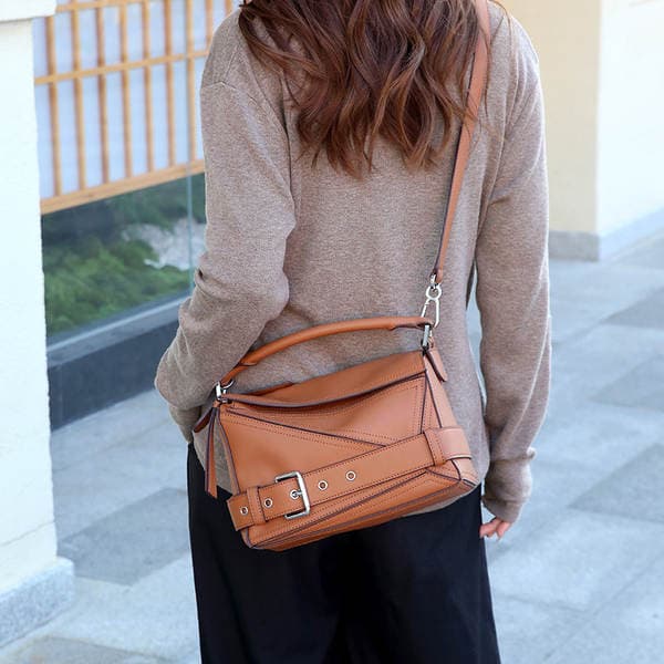 2026 New Top Grain Cowhide Puzzle Geometric Motorcycle Bag Genuine Leather Large Capacity Crossbody Handbag For Women
