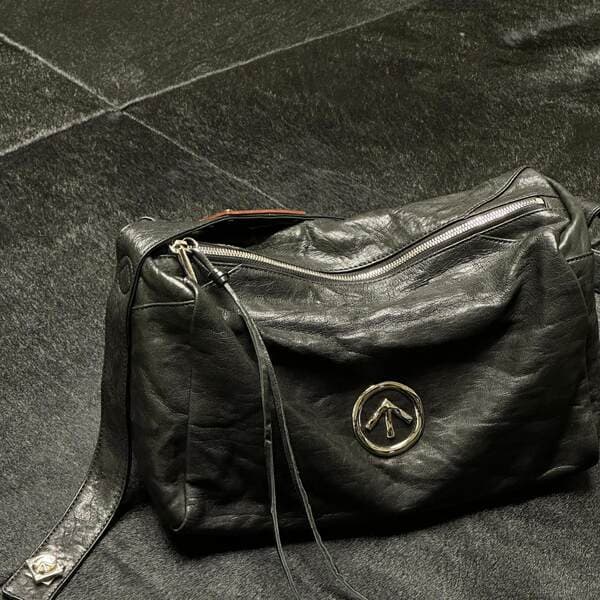 GROT Classic Black Stone Pillow Bag Large Capacity Single Shoulder Boston Crossbody Soft Commuter Arrow Bag