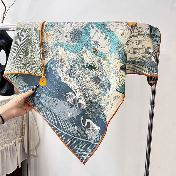 Autumn/Winter New Double-Sided Two-Tone Animal Carnival Silk Wool Scarf For Women Luxury High-End Versatile Shawl
