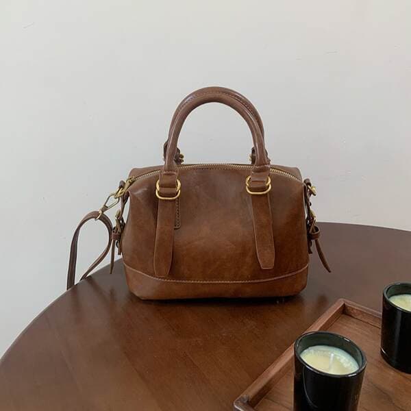 Vintage Niche Handheld Bowling Bag For Women Autumn 2026 New Trendy Korean Commuter Multifunctional Crossbody Bag