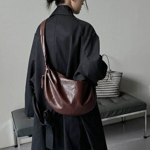 Effortless Chic Shoulder Bag Crossbody Dumpling Bag For Women High-End Niche Design Hobo Bag Large Capacity Tote