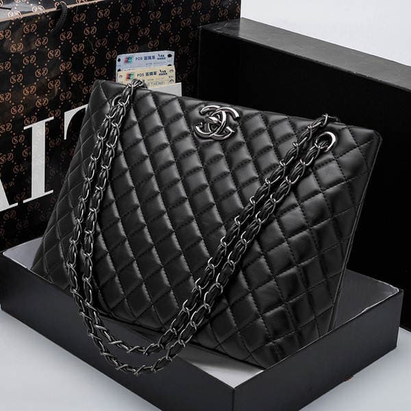 Women's 2025 New Korean Style Versatile Lambskin Quilted Chain Bag Soft Leather Bucket Shoulder And Crossbody Bag