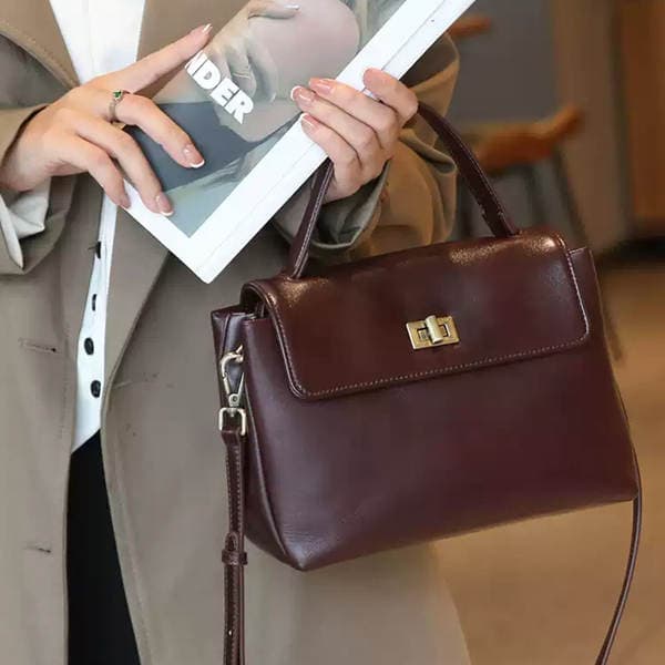Genuine Leather Women's Crossbody Bag 2026 New Arrival Luxury Vintage Shoulder Bag Fashion Versatile Commuter Handbag