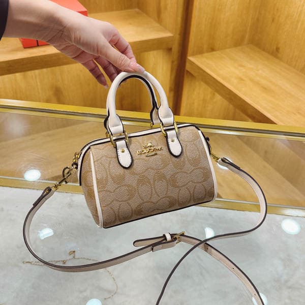 Classic Retro Boston New Small Bag Casual Versatile Elegant Trendy Hot-Selling Handbag & Crossbody Bag