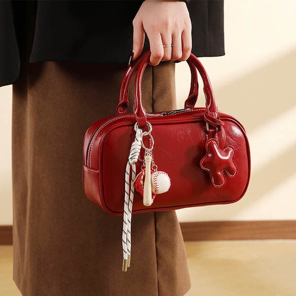 Red Bridal Wedding Bag Niche Design Bowling Bag For Women 2025 New Retro Handbag Simple Commuter Style