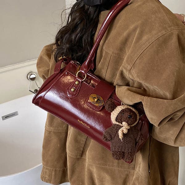 Premium Texture Retro Small Bag For Women 2026 New Fashion Versatile Single Shoulder Underarm Bag Commuter Handbag Baguette Bag