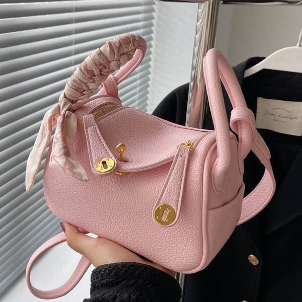 Cross-Border Niche Design Crossbody Bag For Women 2026 New Arrival Luxury Vintage Doctor Bag Versatile Commuter Handbag Trendy