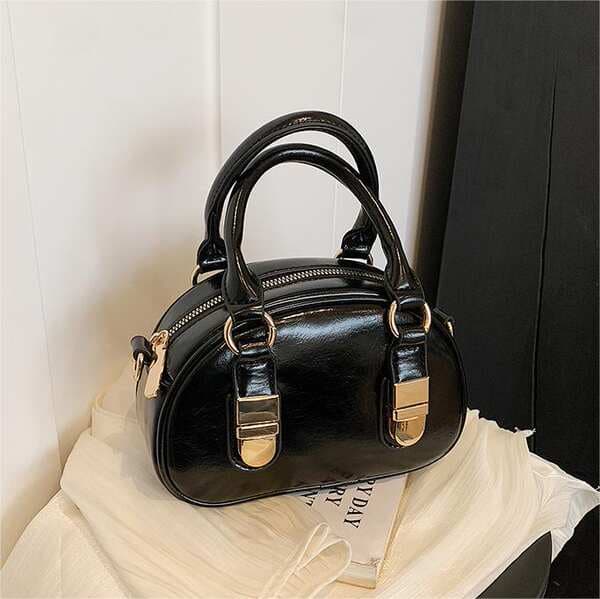 Korean Women's Handheld Bowling Bag 2025 New Arrival Niche Retro Shell Bag Luxury Versatile Crossbody Bag