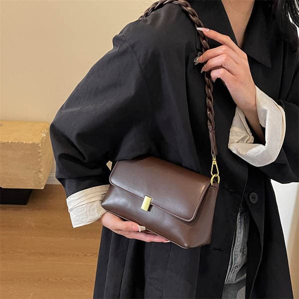 Cross-Border New Niche Autumn Women's Bag French Light Luxury Retro Underarm Bag Braided Shoulder Strap Small Square Crossbody Bag