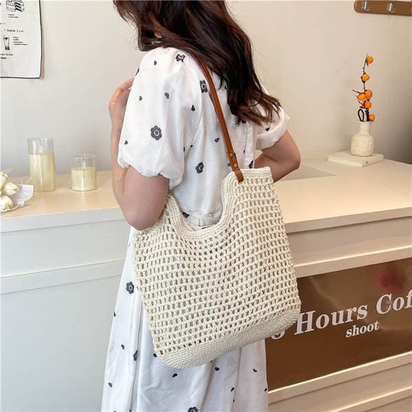 Luxury Hand-Woven Women's Large Capacity Shoulder Bag, Cotton Straw Tote For Vacation And Beach