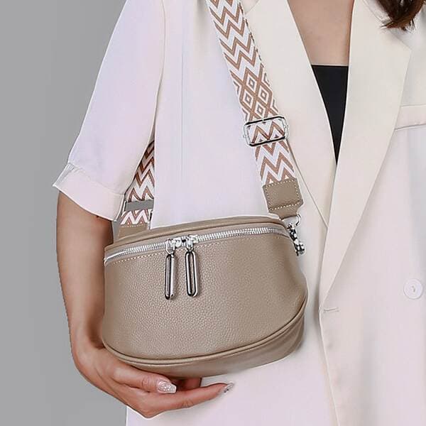 Top Grain Cowhide Leather Saddle Bag For Women - Trendy Fashion Shoulder Bag, Niche Chest Bag, Riding & Hiking Bag