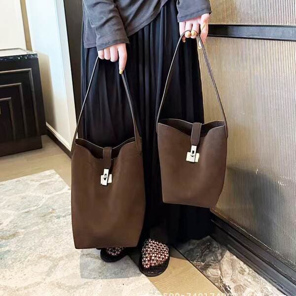 Retro Suede Bucket Bag For Women High-End Niche Vintage Tote Bag Large Capacity Commuter Shoulder Handbag