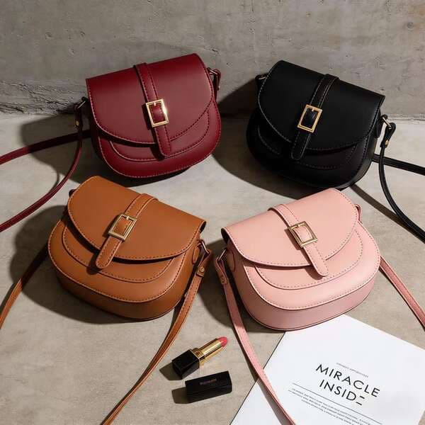 Minimalist Metal Buckle Flap Crossbody Bag With Adjustable Shoulder Strap, Versatile 2026 Commuter Women's Fashion Saddle Bag