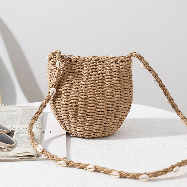 Cute Straw Woven Bag For Women 2025 New Arrival Shoulder Crossbody Shell Straw Bag Woven Versatile Beach Vacation Bag