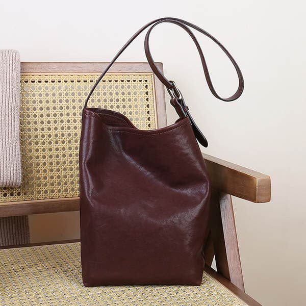 Premium Genuine Leather Tote Bucket Bag, Vegetable-Tanned Cowhide Vintage Shoulder Underarm Bag, Large Capacity Commuter Set Bag For Women