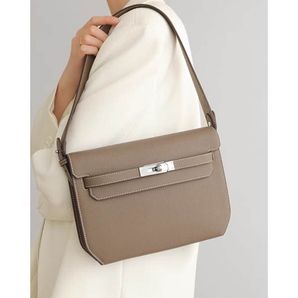 Genuine Leather Vintage Briefcase Luxury Versatile Underarm Bag Commuter Messenger Bag Large Capacity Shoulder Crossbody Bag For Men And Women