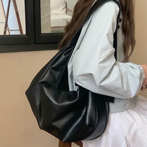 Vintage Soft Large Capacity Black Dumpling Bag For Women, Large Capacity Motorcycle Shoulder Crossbody Tote Bag