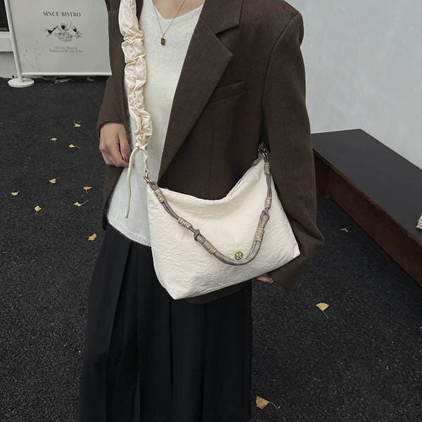 2026 Luxury Niche Design Pleated Casual Bag For Women, Trendy Single Shoulder Crossbody Cloud Bag Wholesale