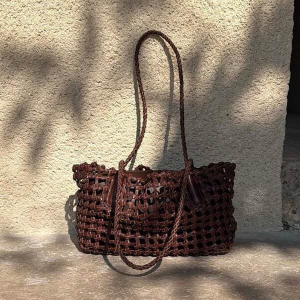 Hand-Woven Hollow Out Cowhide Leather Shoulder Bag French Style Market Basket Vacation Tote Beach Bag For Women