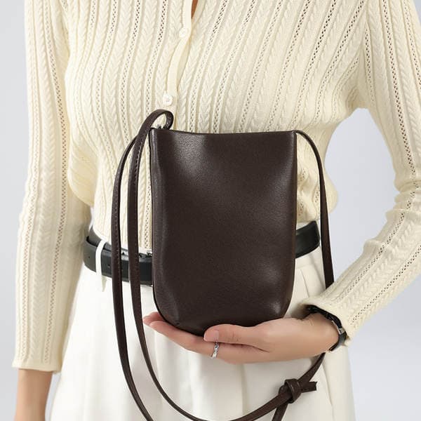 Genuine Leather Vintage Shoulder Crossbody Bag Mobile Phone Bag For Women 2025 Summer New High-End Bucket Bag Small Commuter Bag