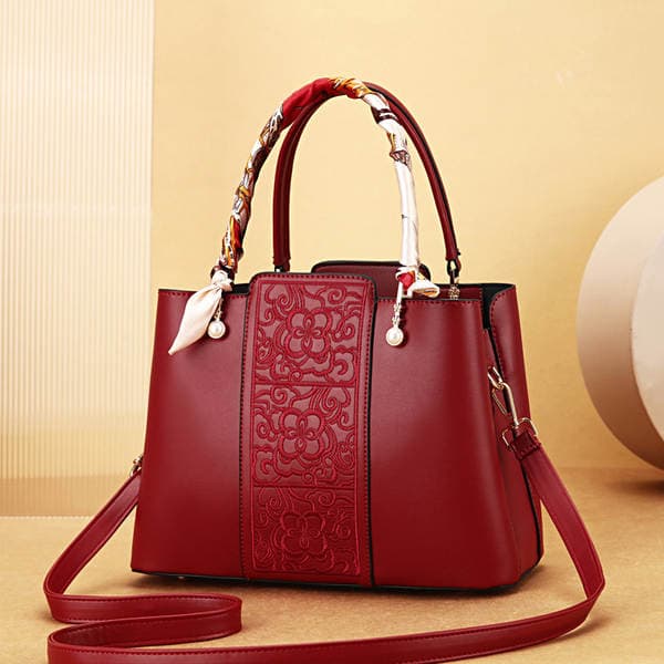 Women's Wedding Handbag 2025 New Large Capacity Shoulder Crossbody Bag Luxury Handbag Red Bridal Clutch