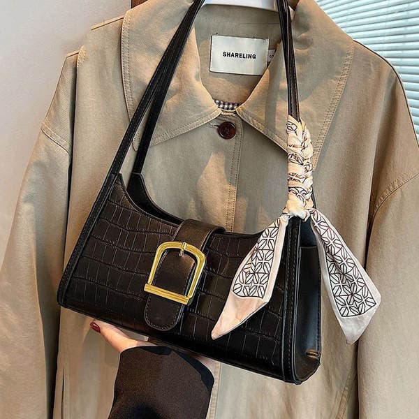 Luxury Niche Design Women's Handbag 2026 New Spring Versatile Fashion Single Shoulder Underarm Baguette Bag