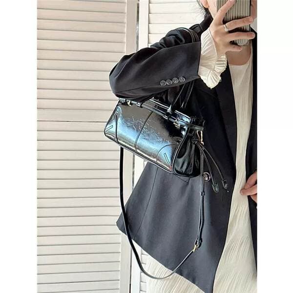 Women's Underarm Bag 2025 New Arrival Premium Top Grain Cowhide Motorcycle Bag Crossbody Commuter Handbag Niche Designer Bag