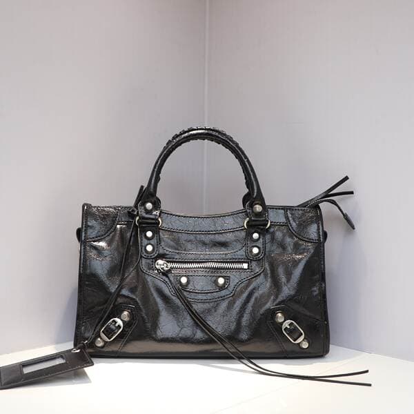 2025 New Le City Studded Biker Bag, Dark Vintage French Tote Bag, Top Grain Cowhide Crossbody Handbag