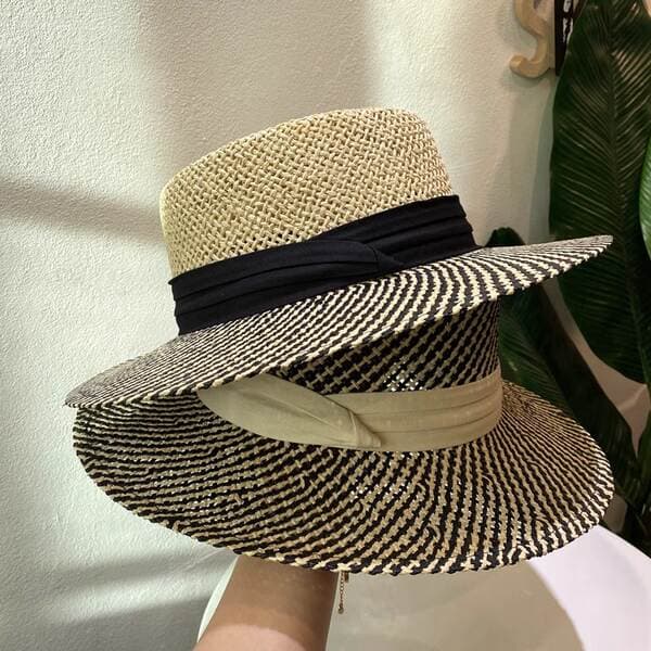 Summer Beach Straw Hat For Women Flat Top Sun Protection Hat Beach Bucket Hat Vacation Woven Sun Hat Luxury Style