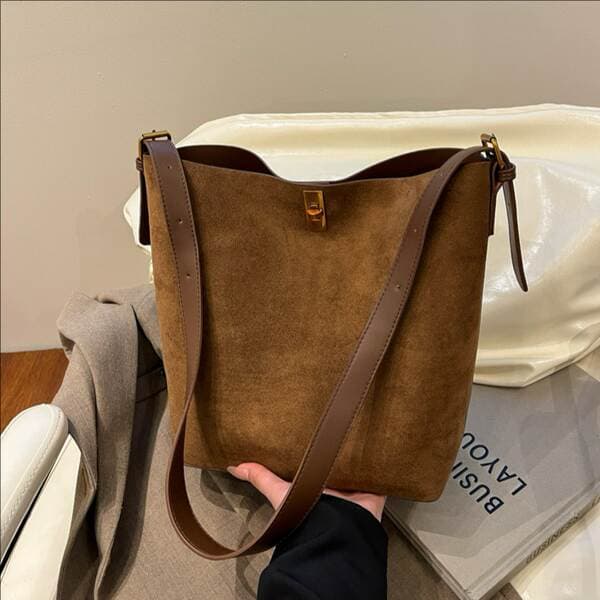 Autumn/Winter Bucket Bag Retro Suede Large Capacity Tote Bag For Women 2025 New Versatile Shoulder Crossbody Bag With Matching Pouch