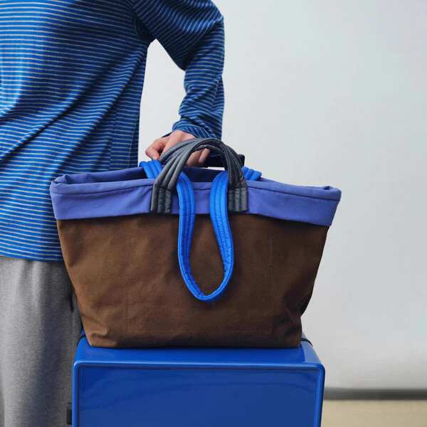 Large Capacity Tote Bag Canvas Bag For Women 2025 New Arrival High-End Lazy Style Handbag Shoulder Bag For Men And Women Commuting