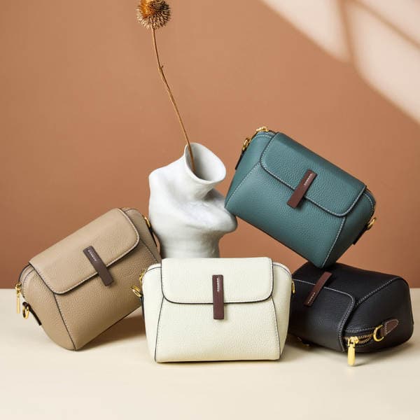 Best-Selling Women's Small Designer Genuine Leather Shoulder Bag - Versatile White Spring/Summer Niche Crossbody Bag