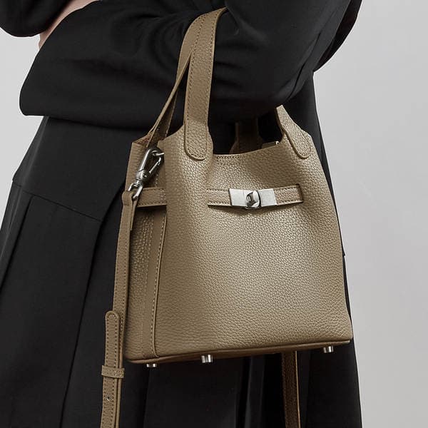 Top Grain Cowhide Leather Vintage Casual Commuter Large Capacity Tote Bag For Women 2026 Spring/Summer Niche Versatile Shoulder Bag