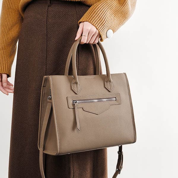 Large Capacity Women's Genuine Leather Tote Bag - Niche Designer Luxury Commuter Laptop Briefcase