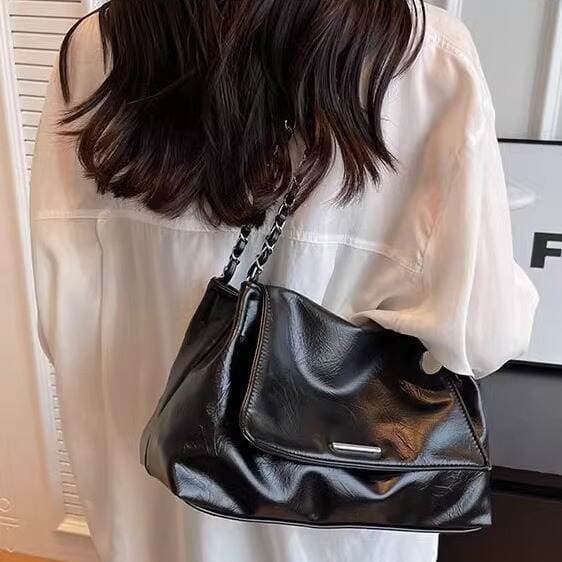 Large Capacity Underarm Bag For Women 2026 Autumn/Winter New Arrival Textured French Niche Tote Bag Fashion Single Shoulder Crossbody Bag