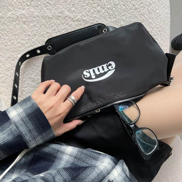 Cross-border Korea EMIS Nylon Commuter Women's Bag, Cool Girl Style Baguette Shoulder Bag, Casual Crossbody Bag