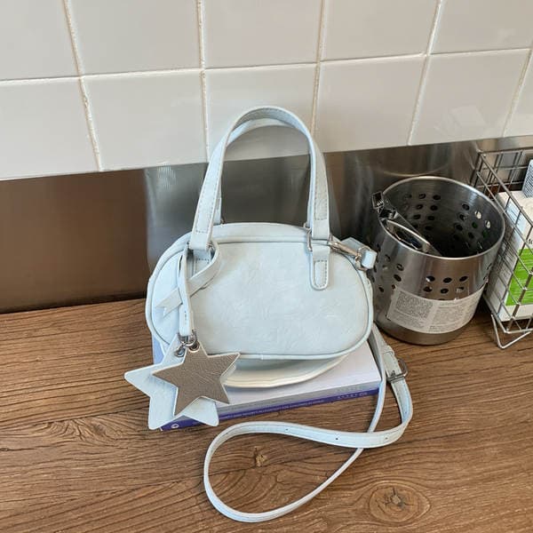 Korean Style Niche Trendy Baguette Handbag For Women 2026 Spring New Arrival Elegant Versatile Shoulder & Crossbody Bag