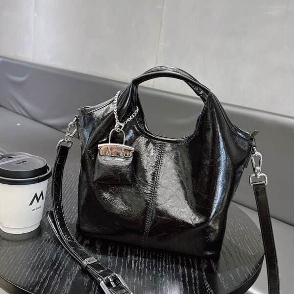 Niche Design Oiled Wax Cowhide Handbag For Women, New Fashion Large Capacity Tote Bag, Shoulder And Crossbody Bag For Commuting