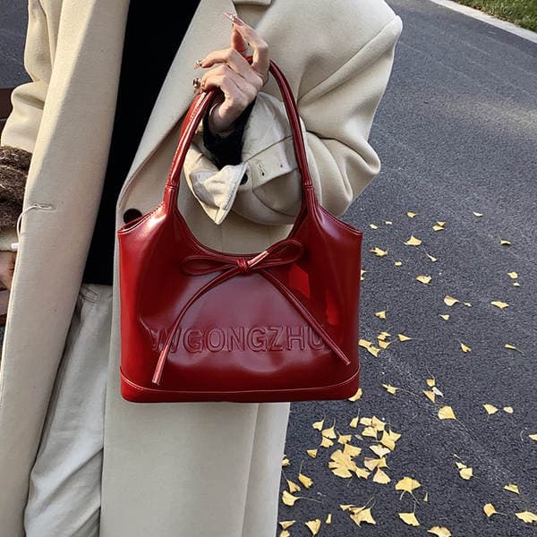 Luxury Large Capacity Red Handbag For Women 2025 New Autumn/Winter Shoulder Tote Bag Niche Designer Bridal Wedding Bag