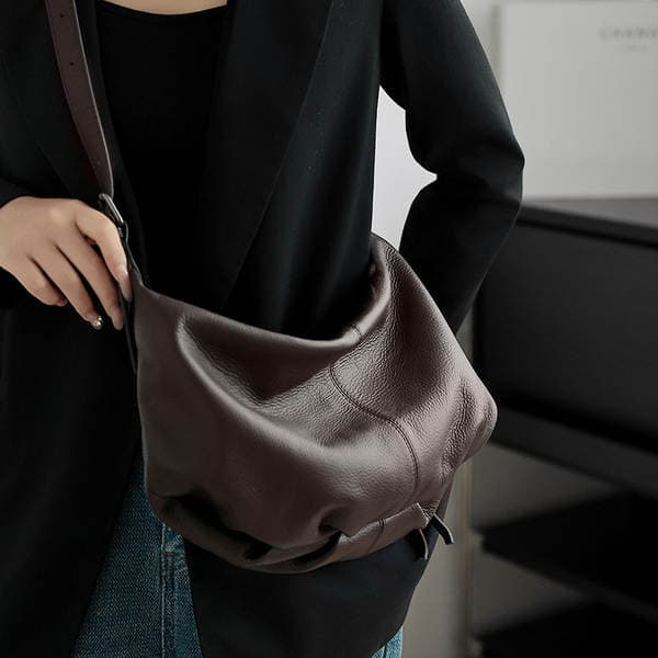 Fashion Women's Shoulder Bag 2025 New Top Grain Cowhide Crossbody Bag Versatile Commuter Large Capacity Dumpling Bag