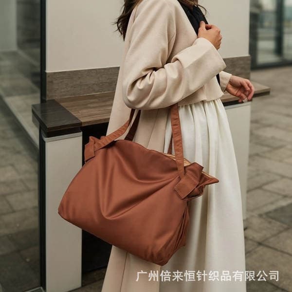 Factory Direct Amazon Travel Camping Large Capacity Shoulder & Crossbody Luggage Bag For Women Fashionable