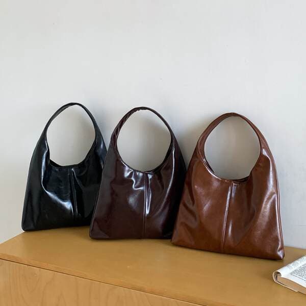 Korean Style 2026 Early Spring New Women's Vintage Soft Leather Hobo Bag Large Capacity Commuter Shoulder Underarm Handbag